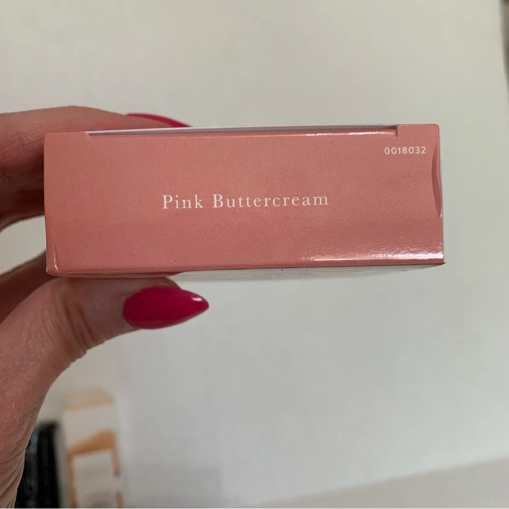 Laura Geller Double Take Foundation Medium, pink buttercream blush, kabuki brush